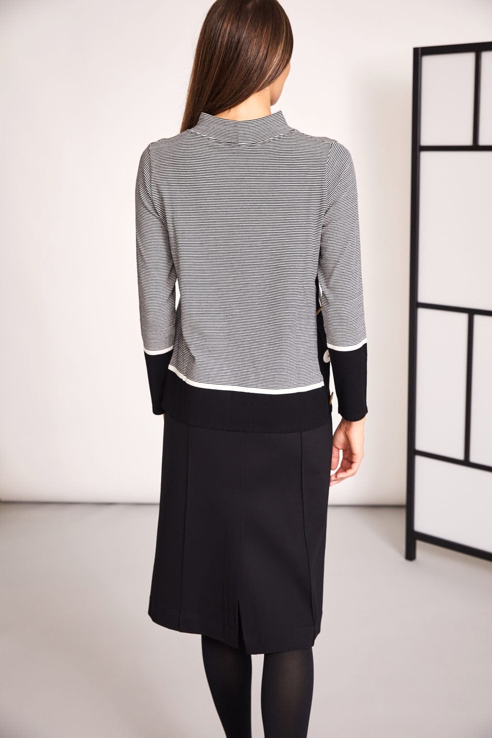 PERUZZI Slim A Line Skirt