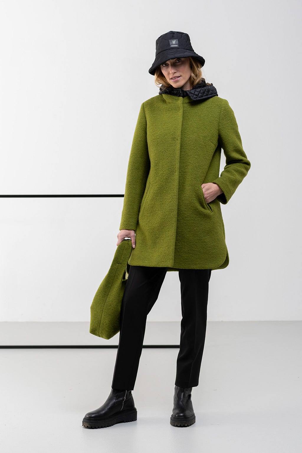 Hongo Wool Coat