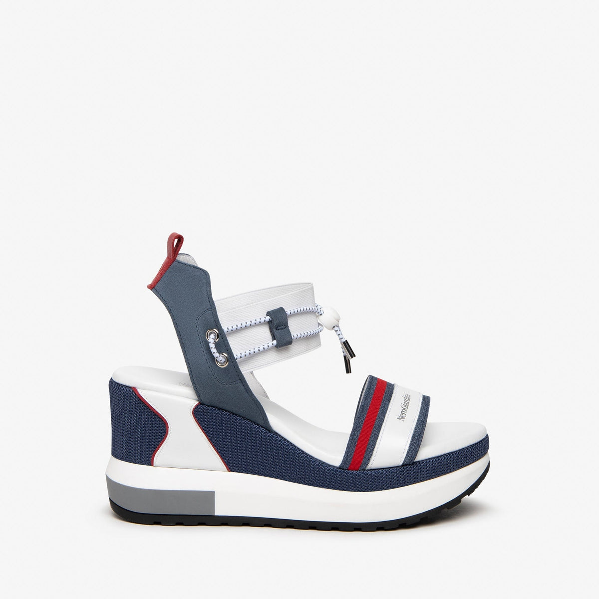 Nero Giardini Nautical Wedge