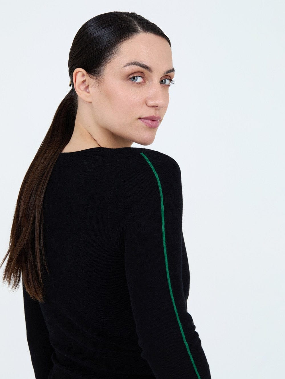 Skatie Ballet Wrap Knit With Piping