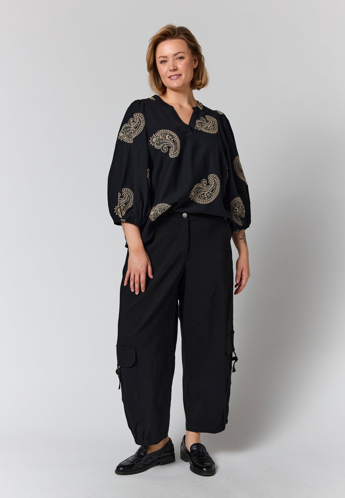 GOZZIP Paisley Print Blouse