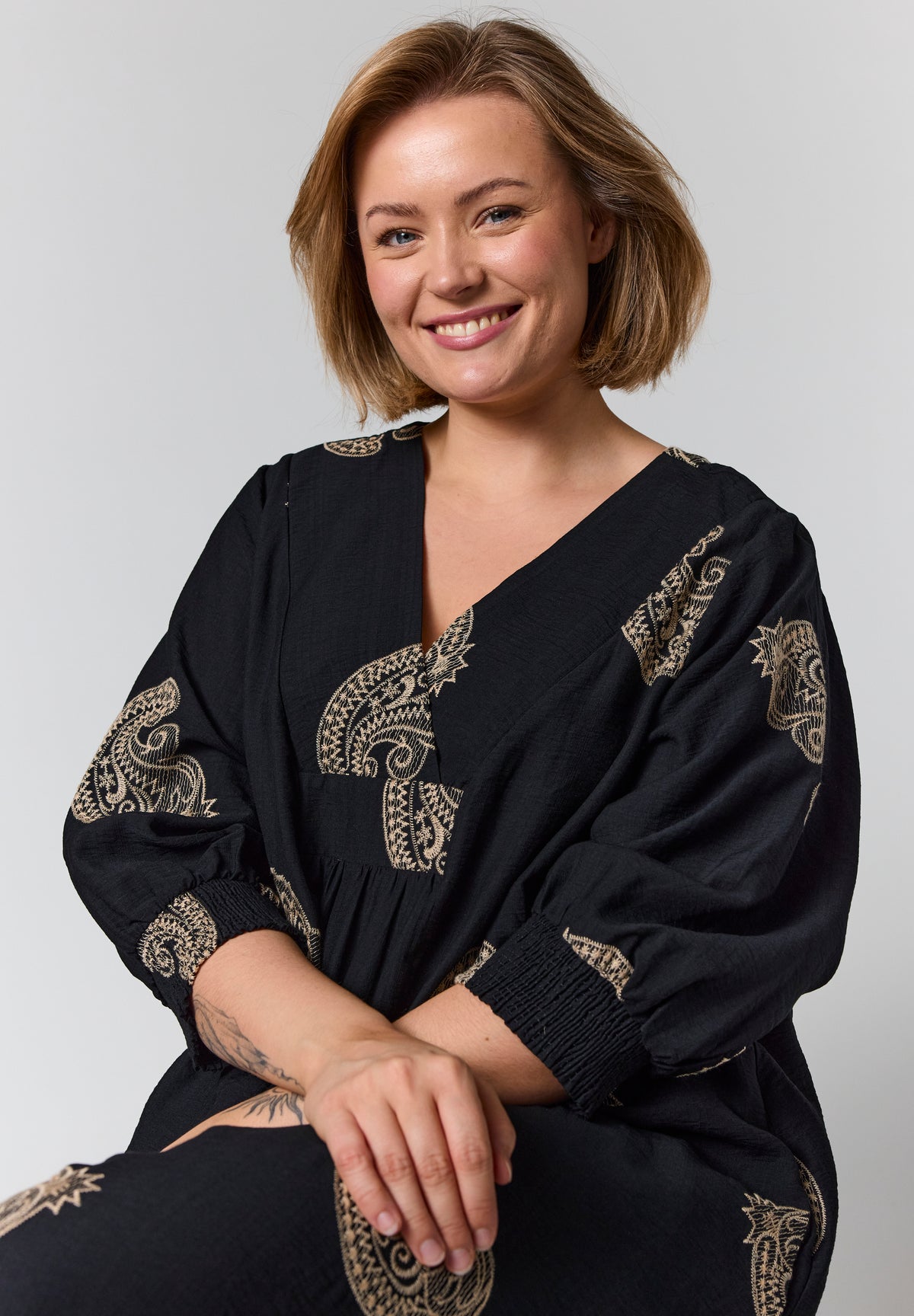 GOZZIP Paisley Print Dress