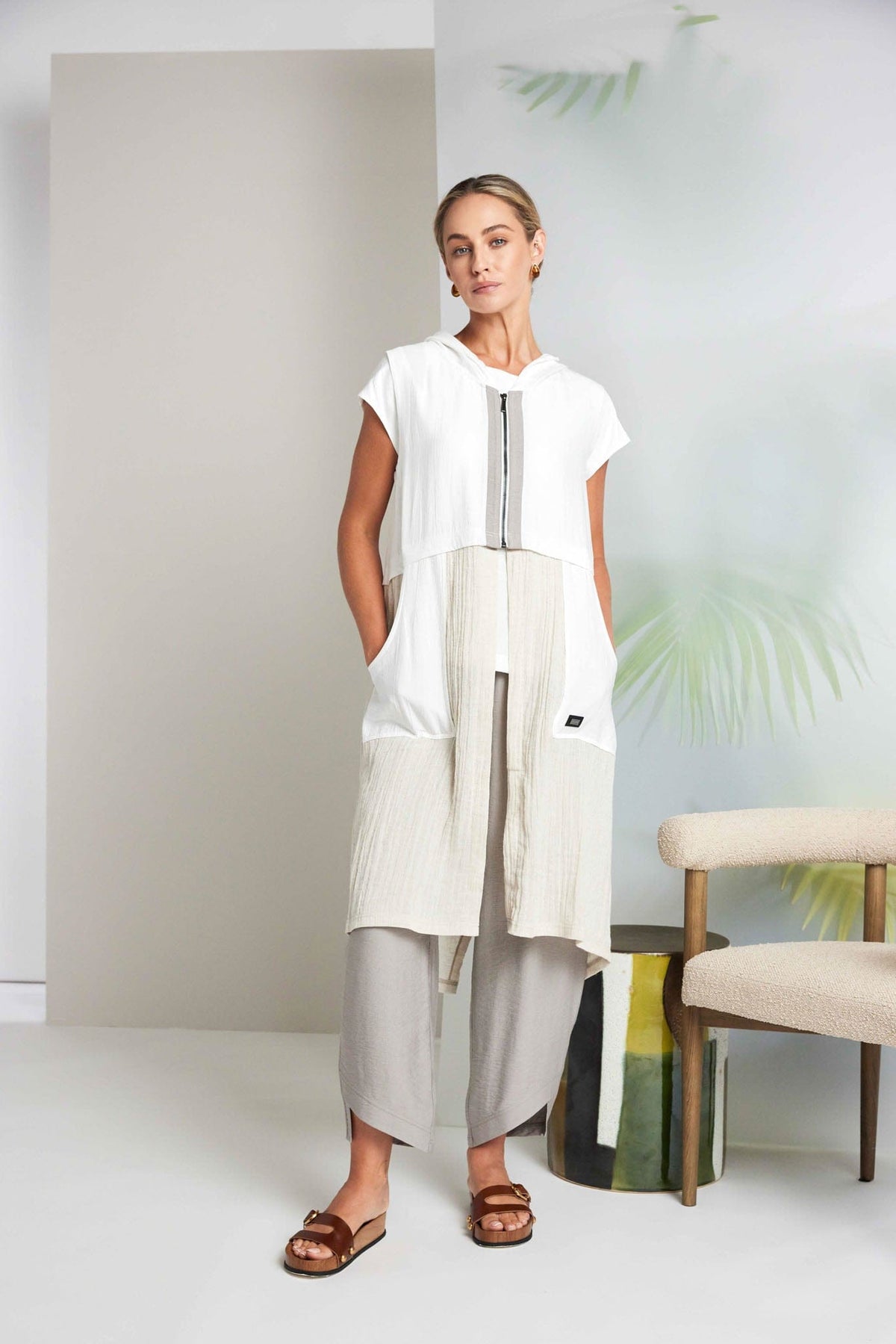 NAYA Contrast Waistcoat