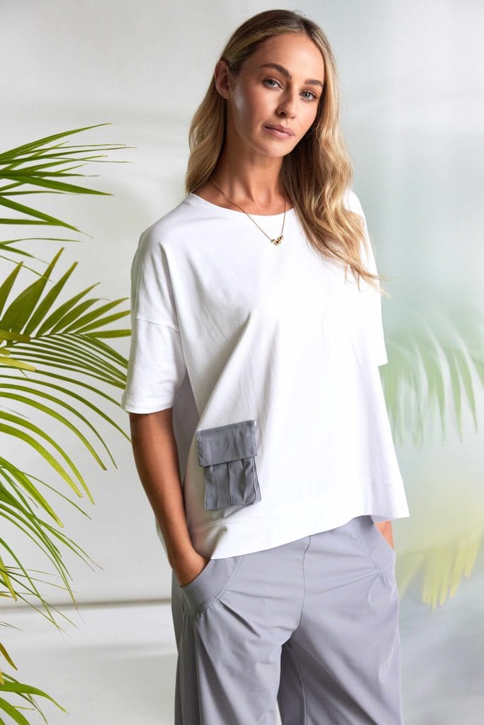 NAYA Double Tech Pocket Top