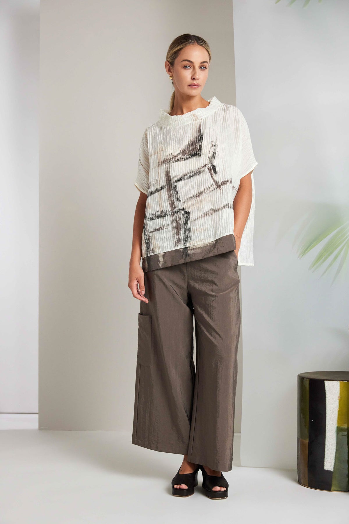 NAYA Crinkle Trouser