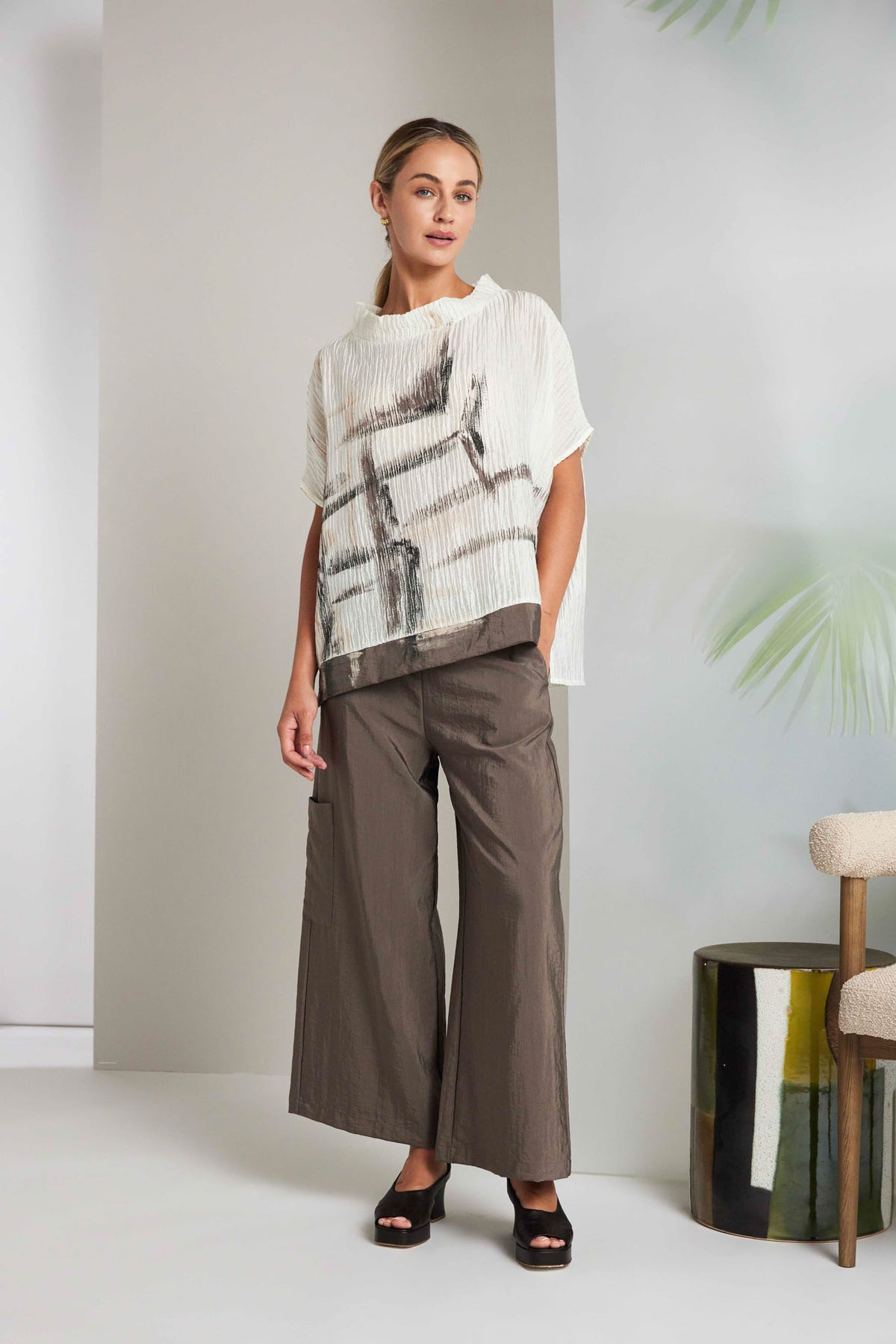 NAYA Crinkle Trouser