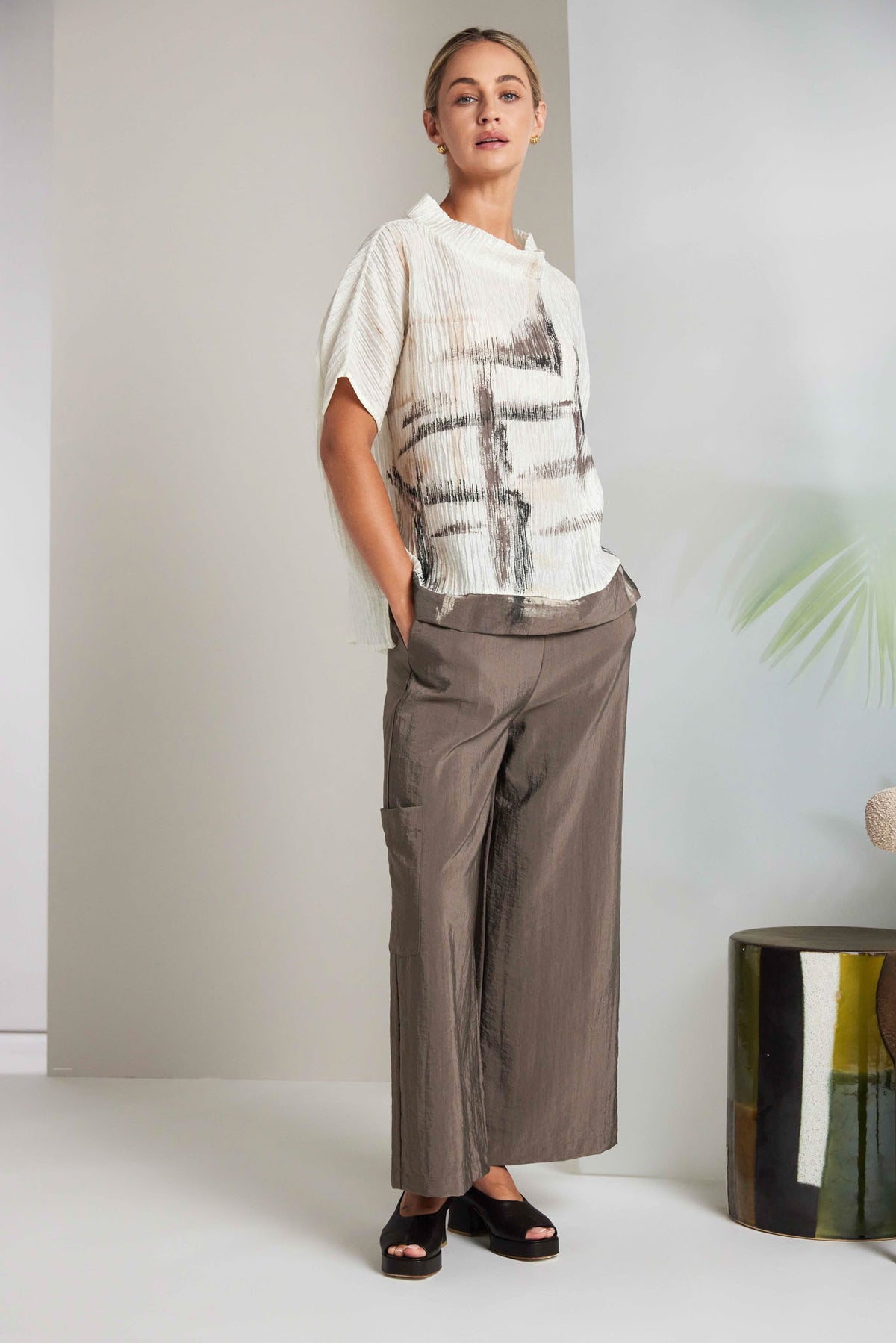 NAYA Crinkle Trouser