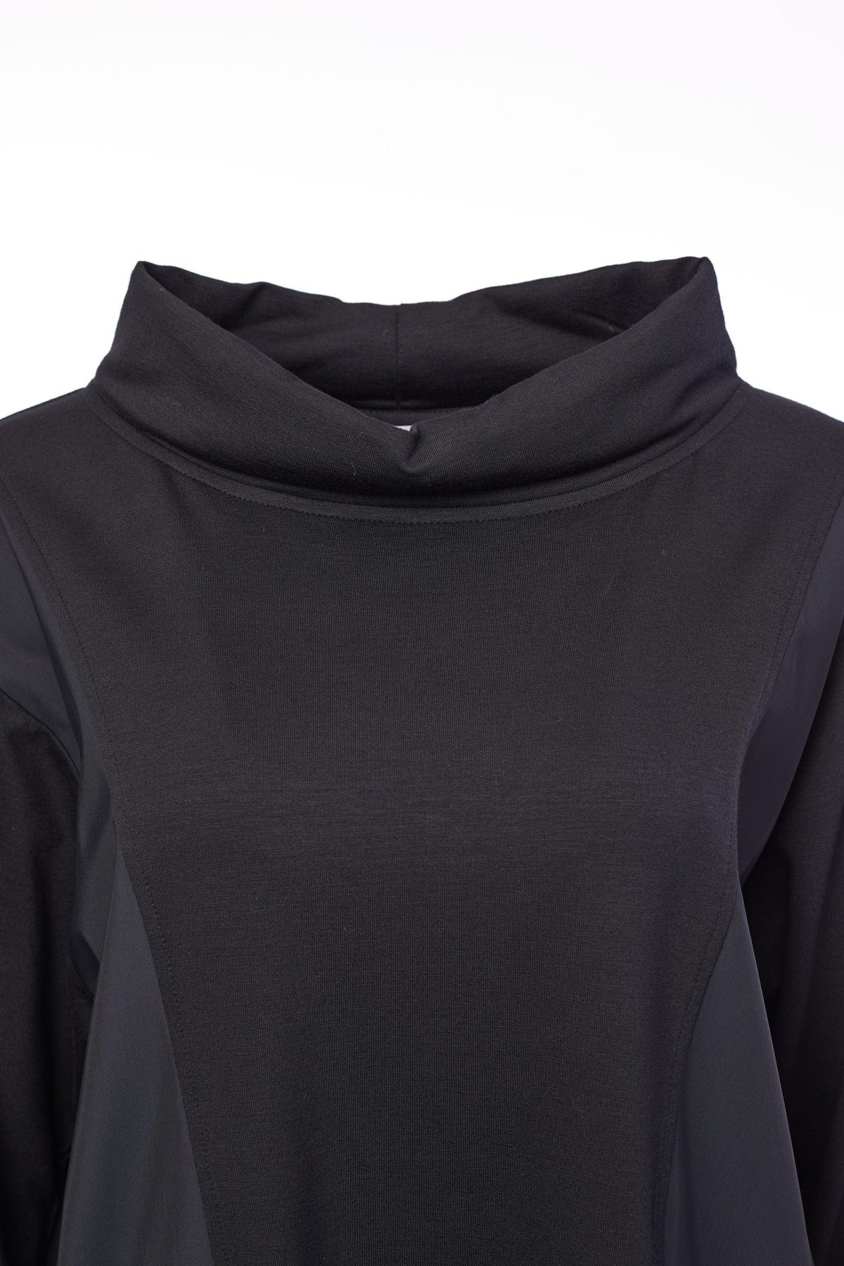 NAYA Drawstring & Cord Lock Top