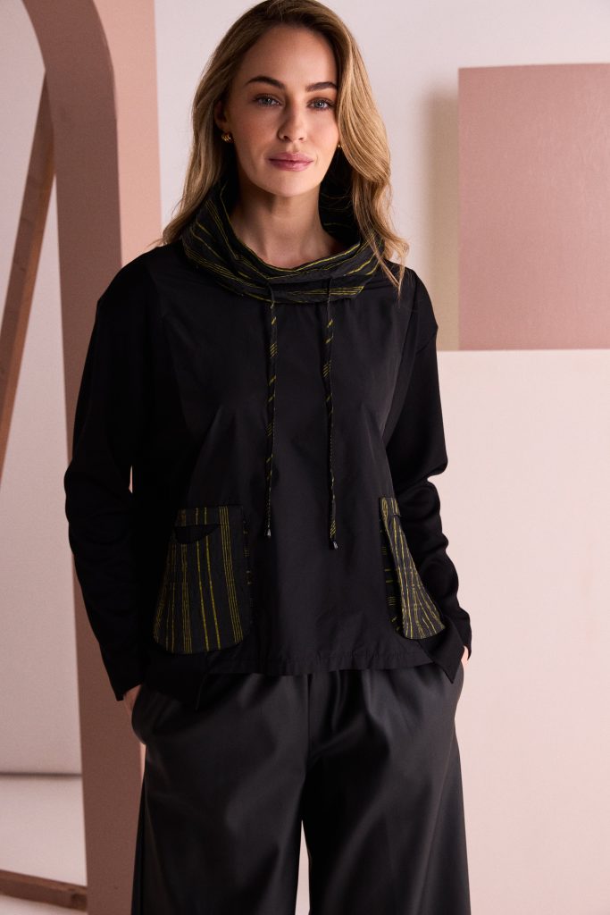 NAYA Line Print Top