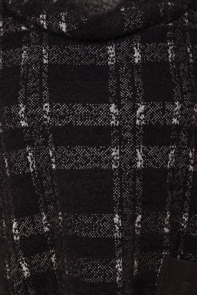 NAYA Zip Wool Top