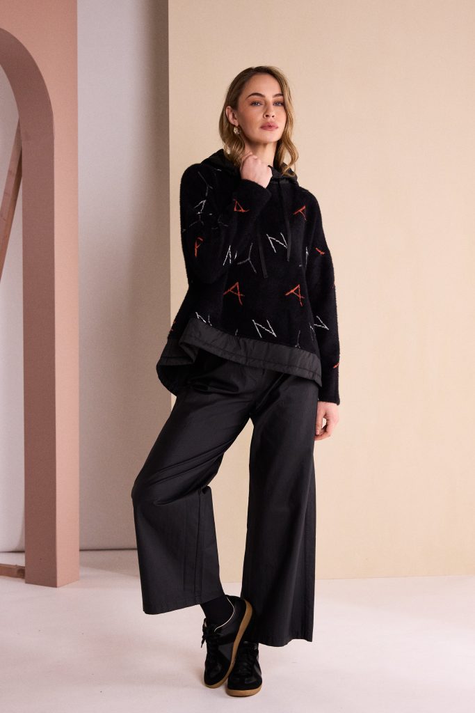 NAYA Wax Trouser
