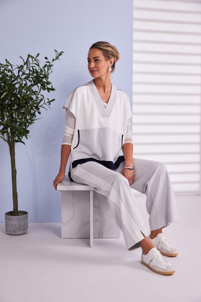 NAYA  Sports Top