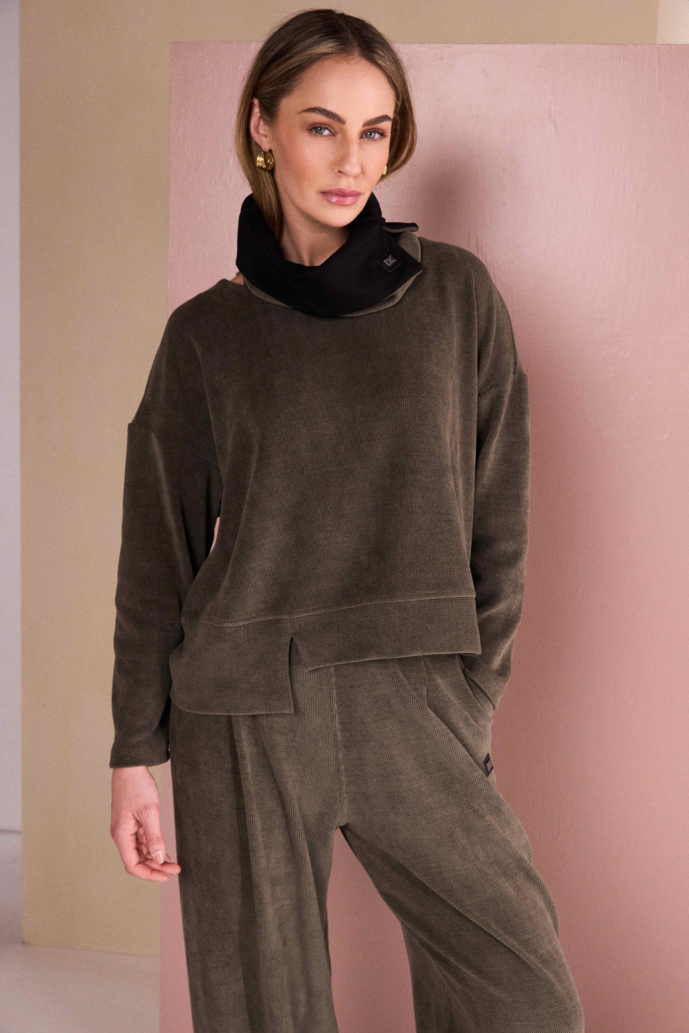NAYA Cord Trouser