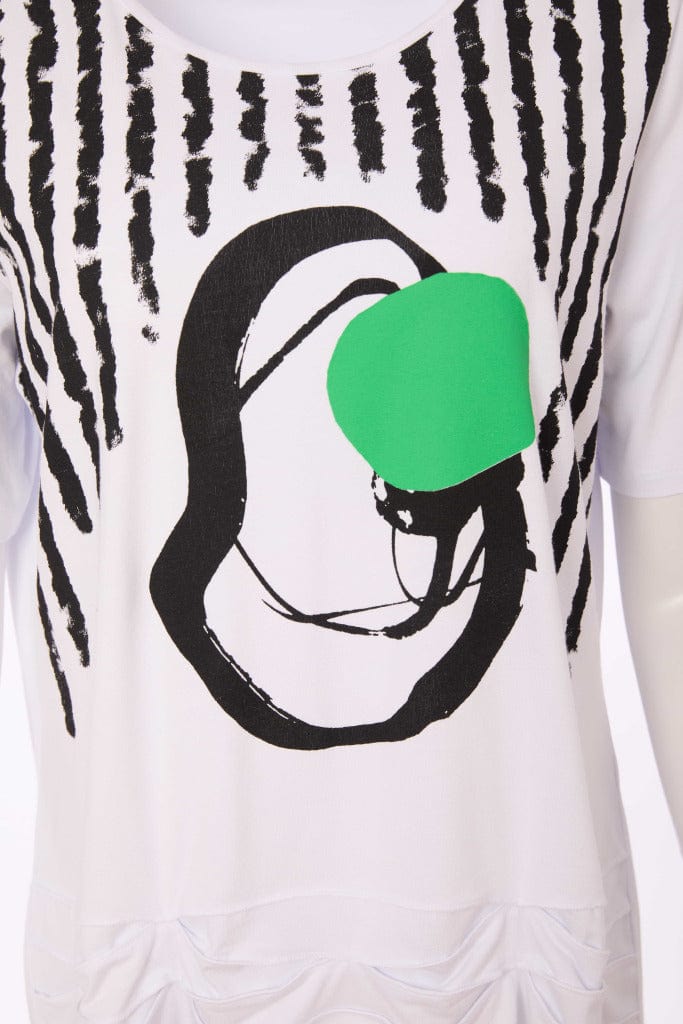 ORA Line Print T-Shirt