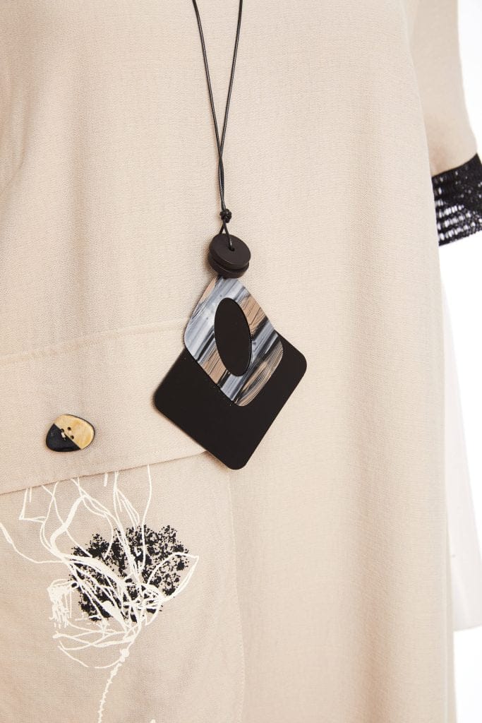 ORA Print Pocket Dress