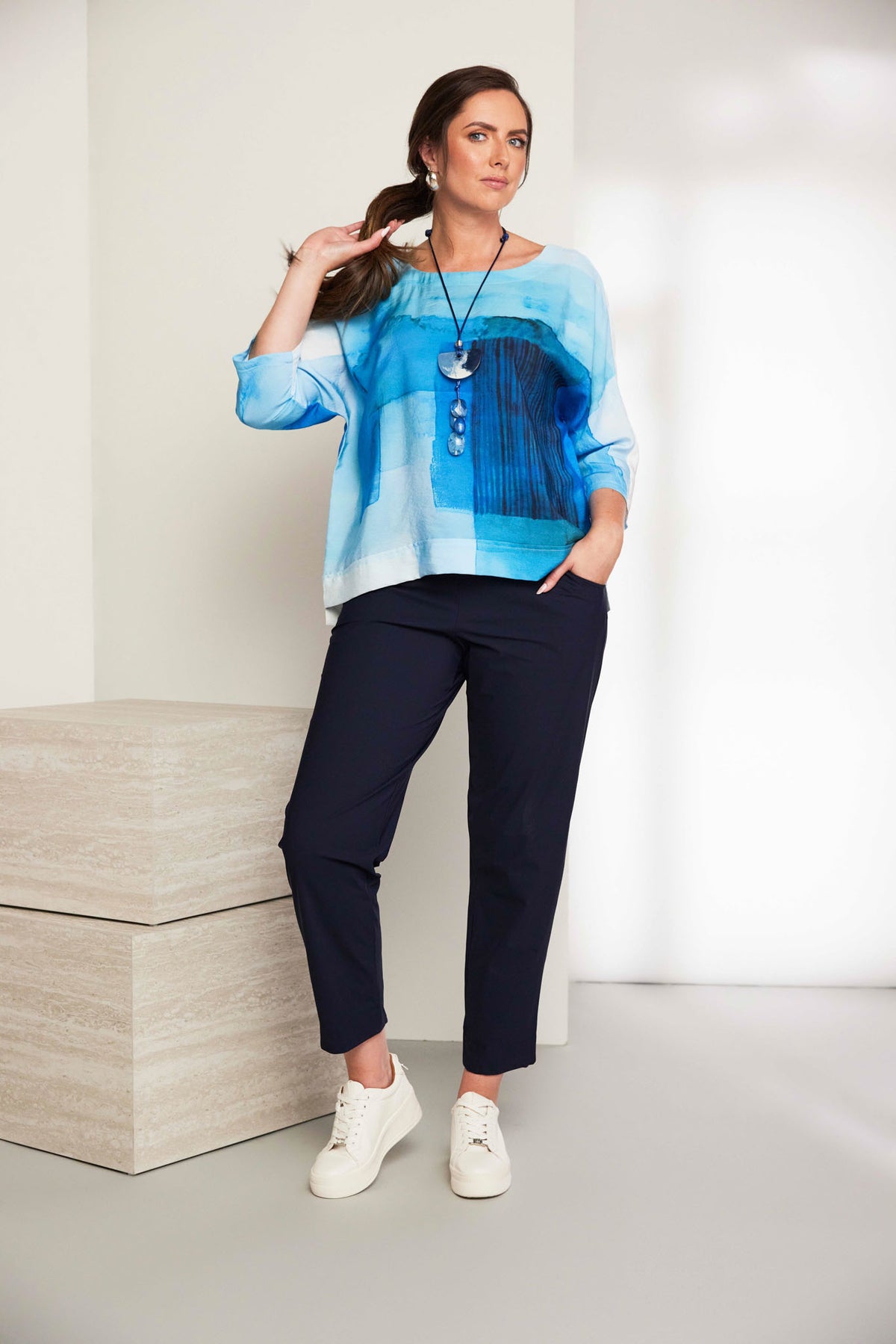 ORA Watercolour Block Top