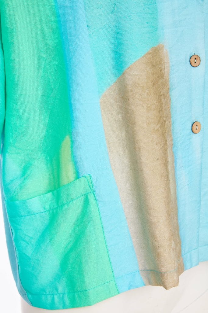 ORA Button Print Shirt