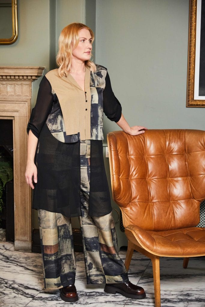 ORA Mesh Long Jacket