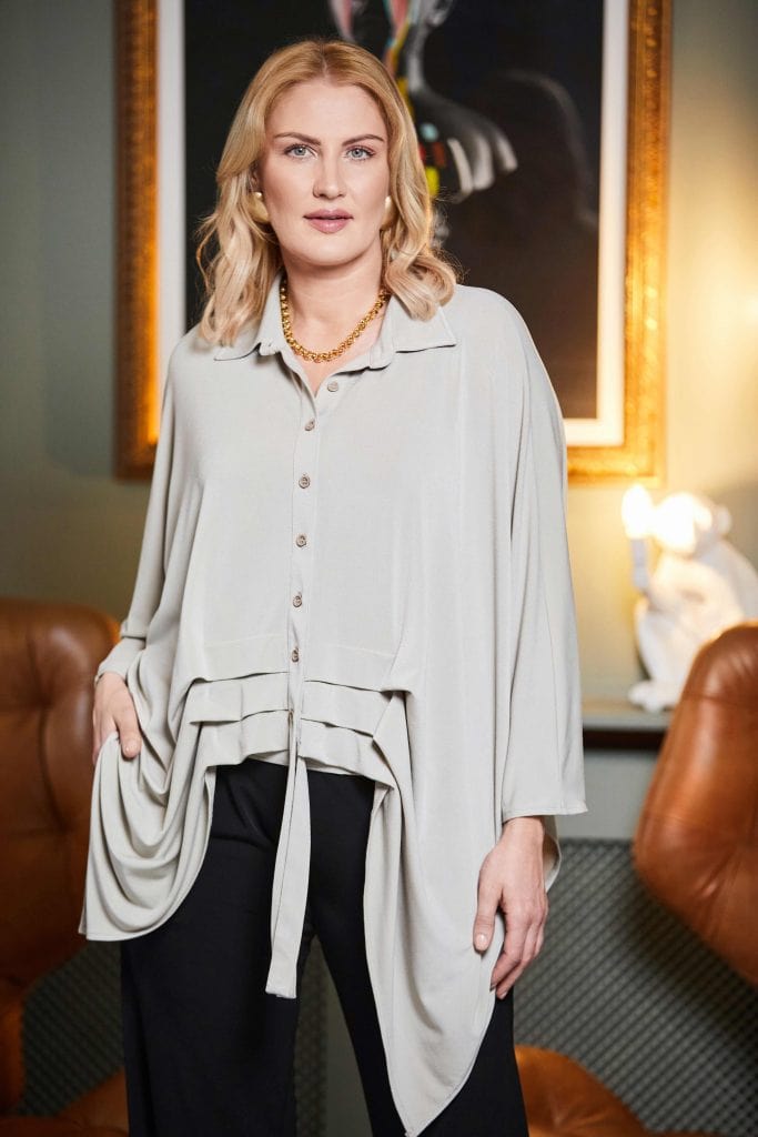 ORA Ruched Pleat Shirt