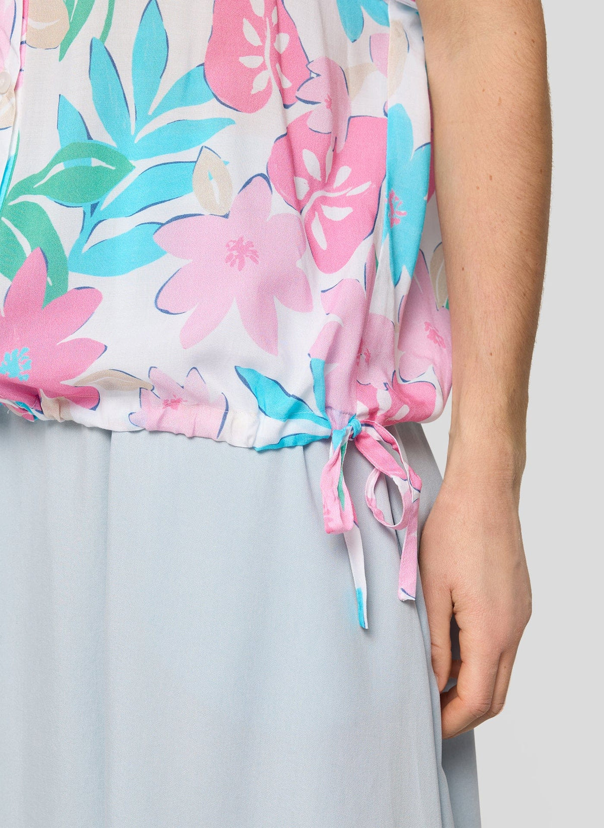 RABE Hawaiian Top