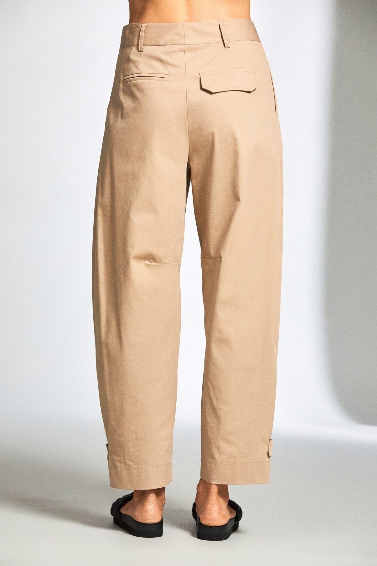 PERUZZI Cotton Seam Tab End Trouser