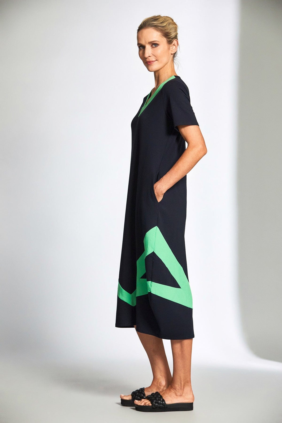 PERUZZI Contrast Triangle Dress