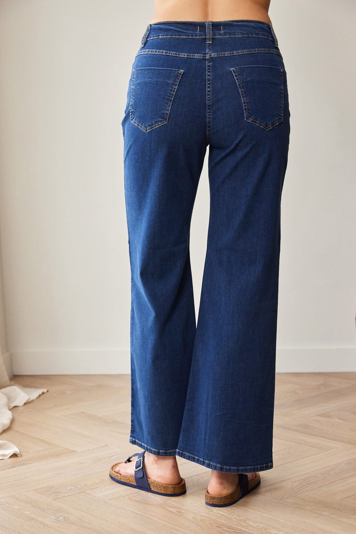 PERUZZI Wide Leg Jean