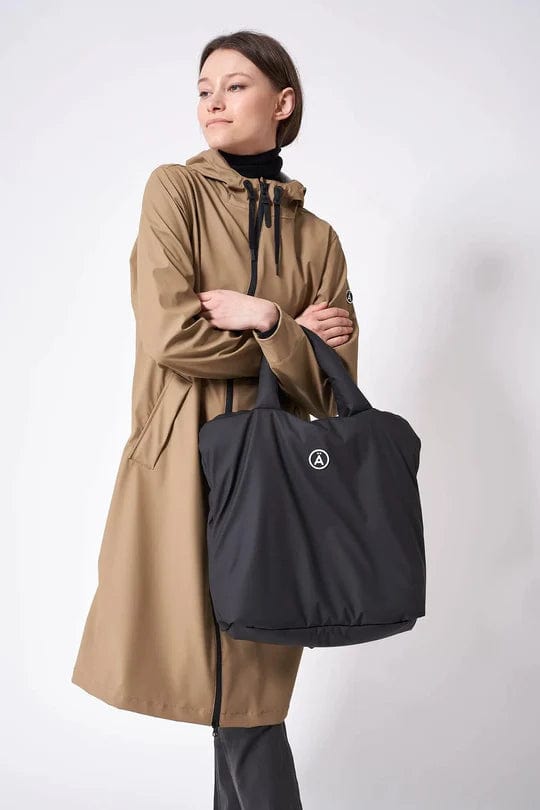 TÄNTA Waterproof Shopper Bag