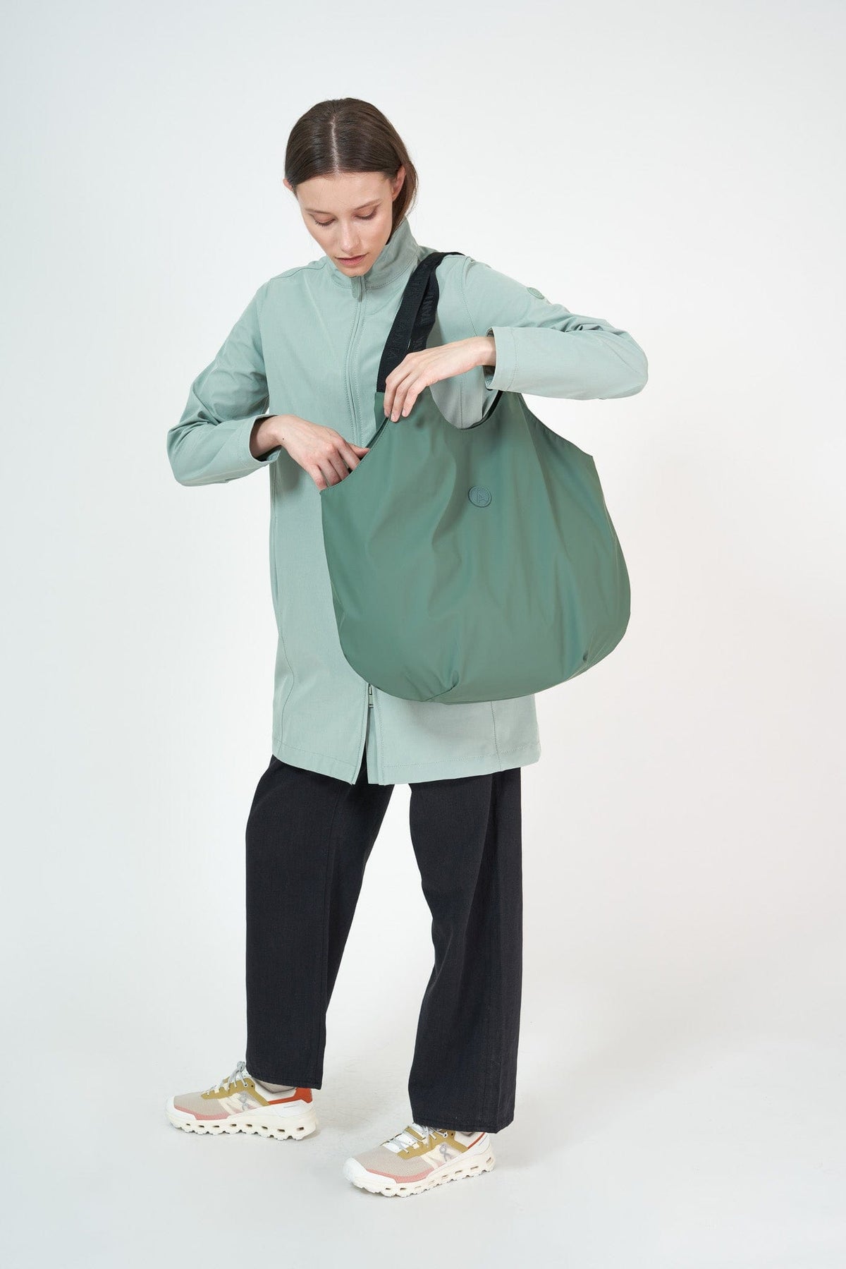 TANTÄ Waterproof Rounded Shopper Bag
