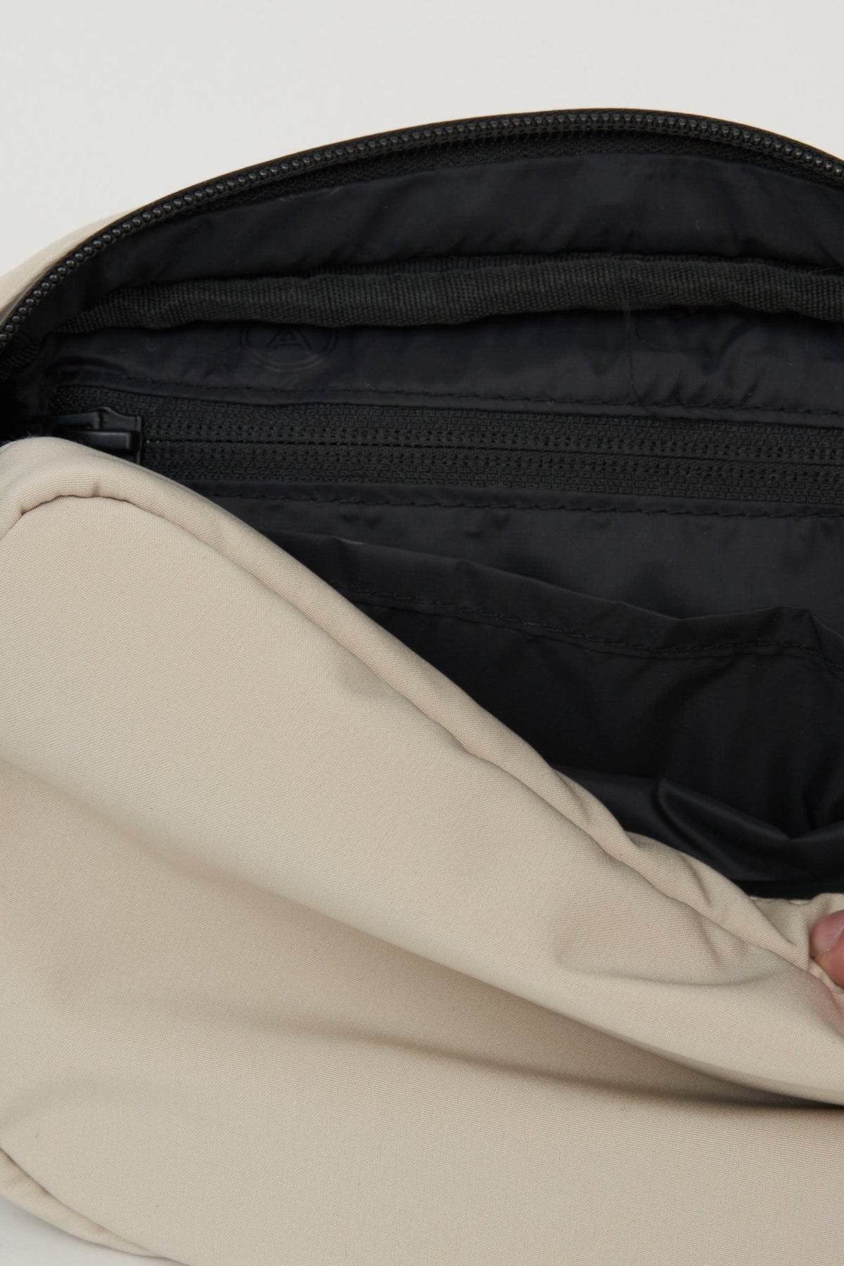 TANTÄ Waterproof Quilted Soft Bag