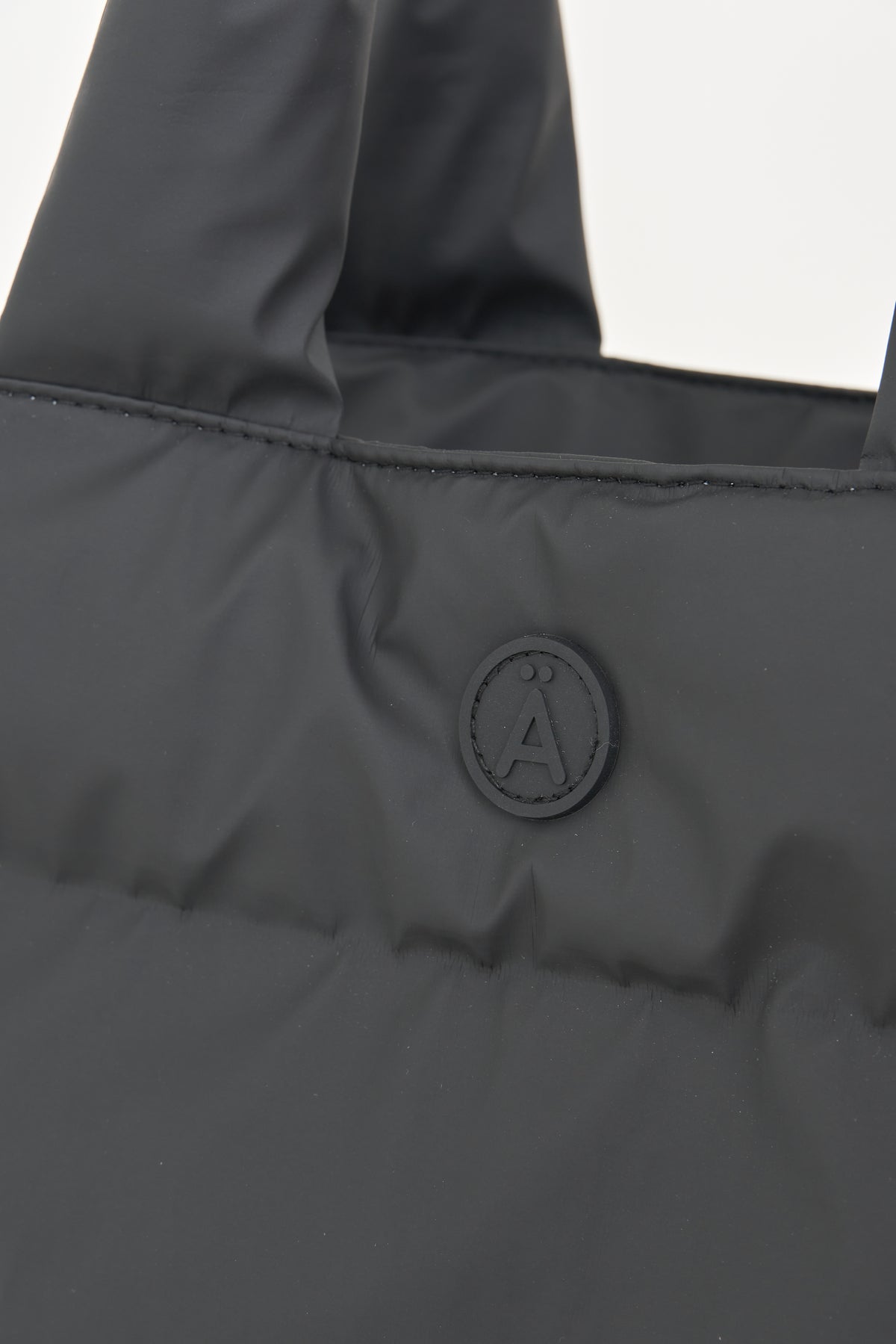 TANTÄ Waterproof Puffa Tote