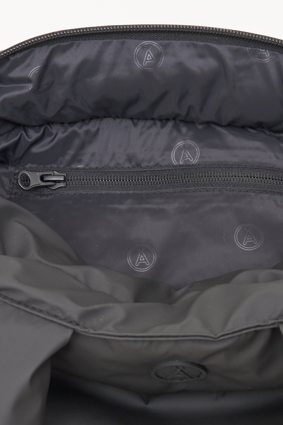 TANTÄ Waterproof Puffa Tote