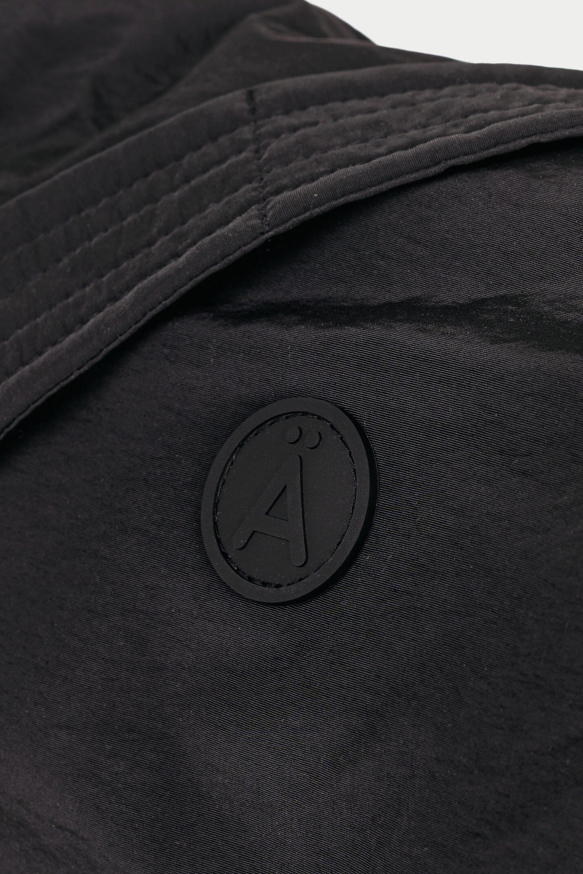 TANTÄ Large Waterproof Mailbag