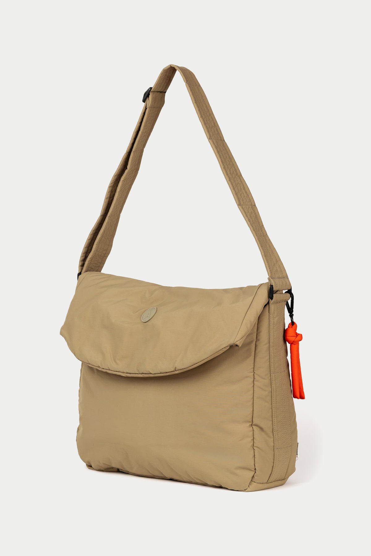 TANTÄ Large Waterproof Mailbag