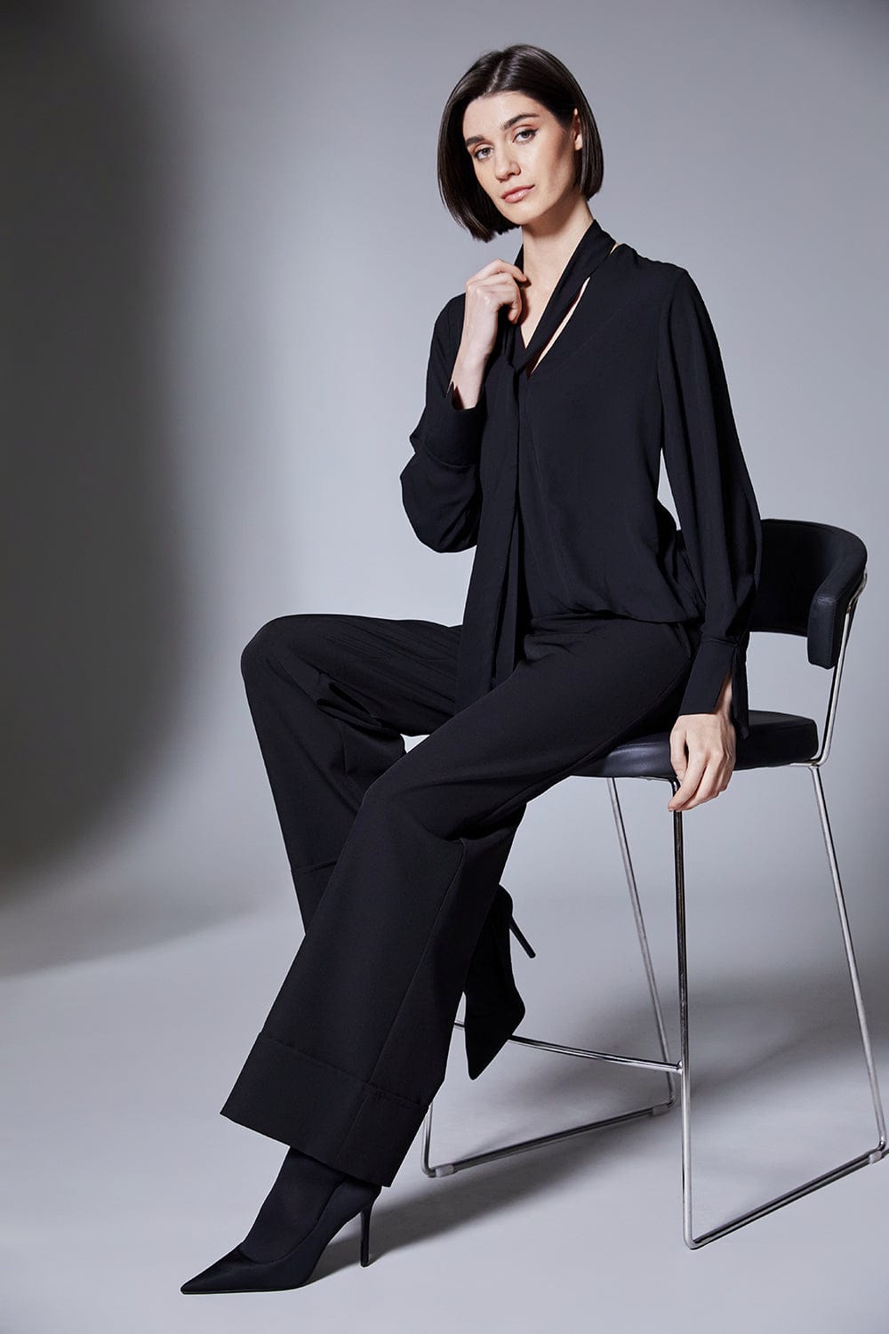 PERUZZI Cocktail Sparkle Blouse With Detachable Scarf