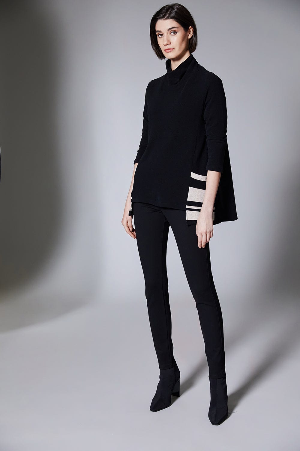 PERUZZI Dipped Pocket Fleece Top