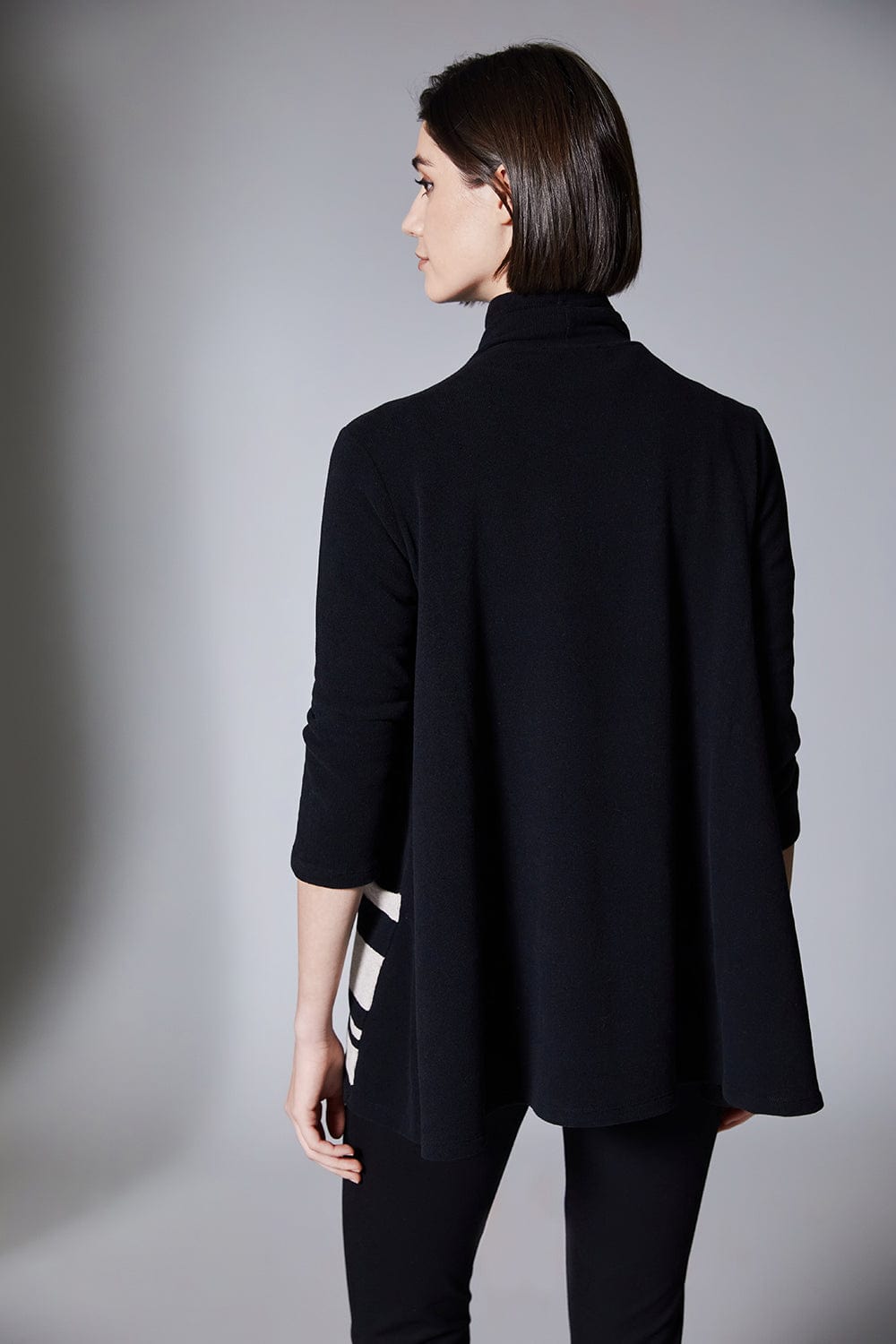 PERUZZI Dipped Pocket Fleece Top