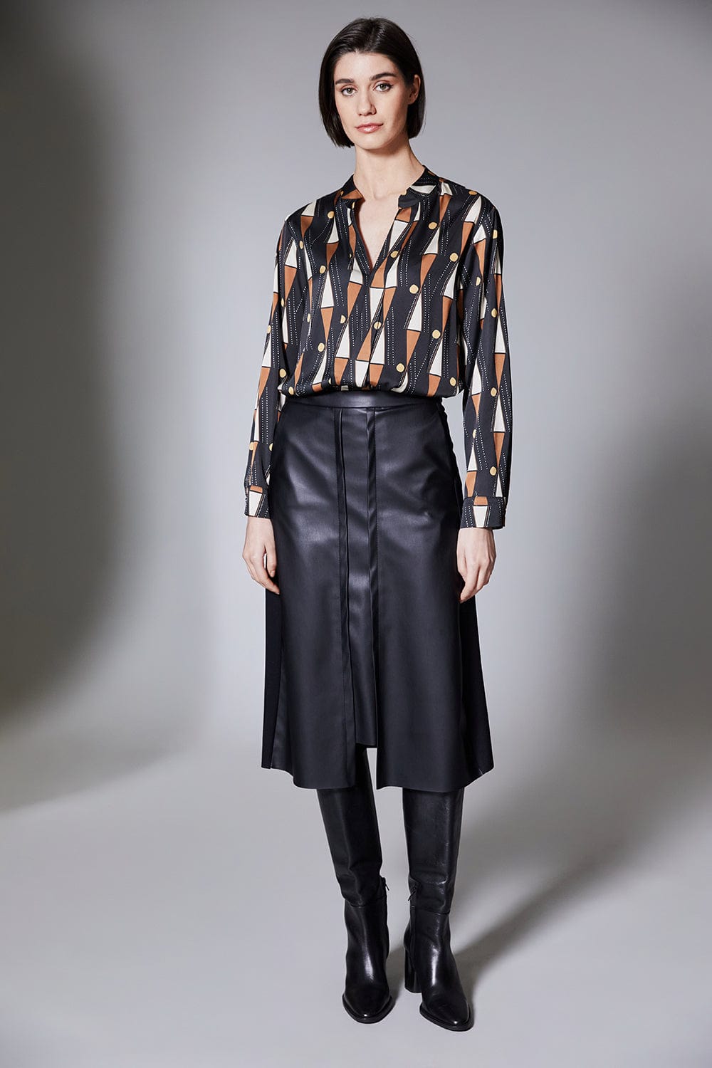 PERUZZI Pleather Front Skirt