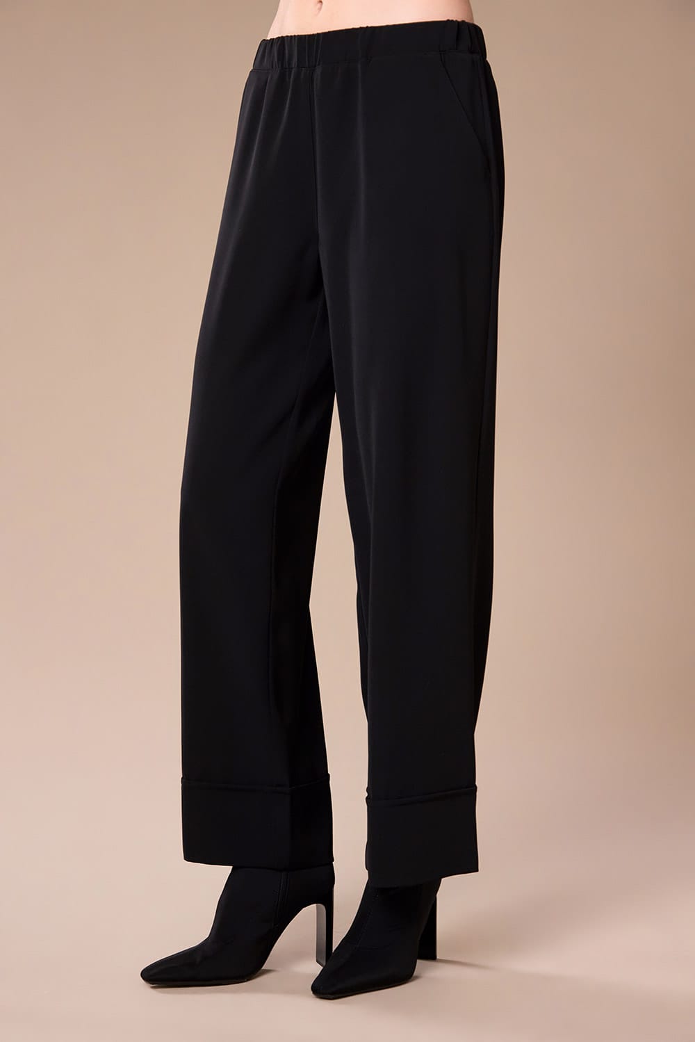 Peruzzi Fluid Turn-Up Trouser
