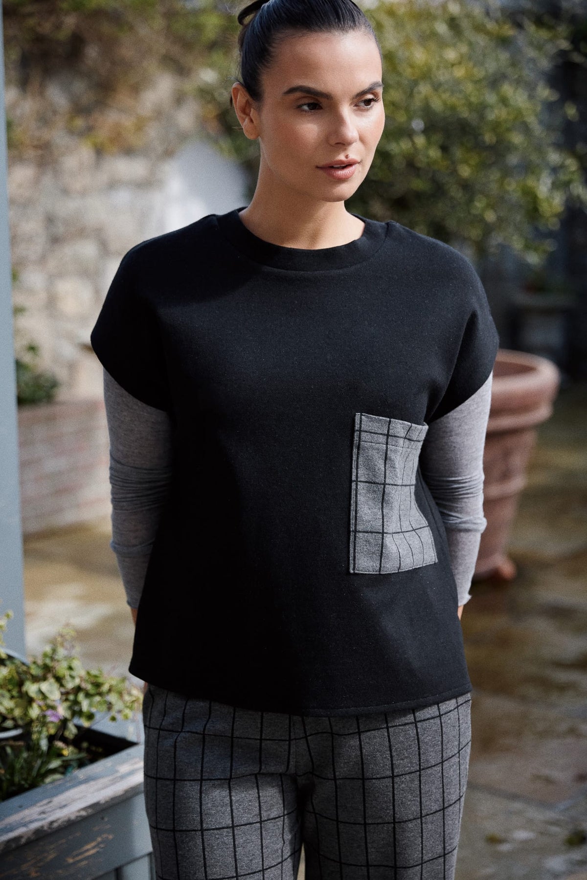 Peruzzi Check Pocket Top