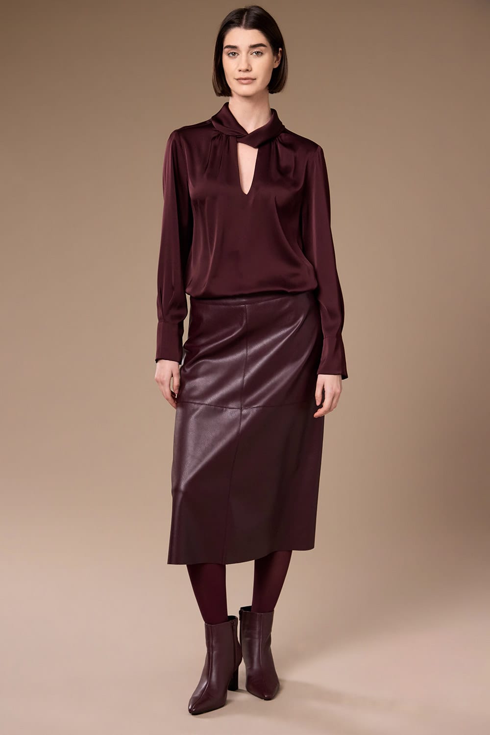 Peruzzi Long Sleeve Twist Top