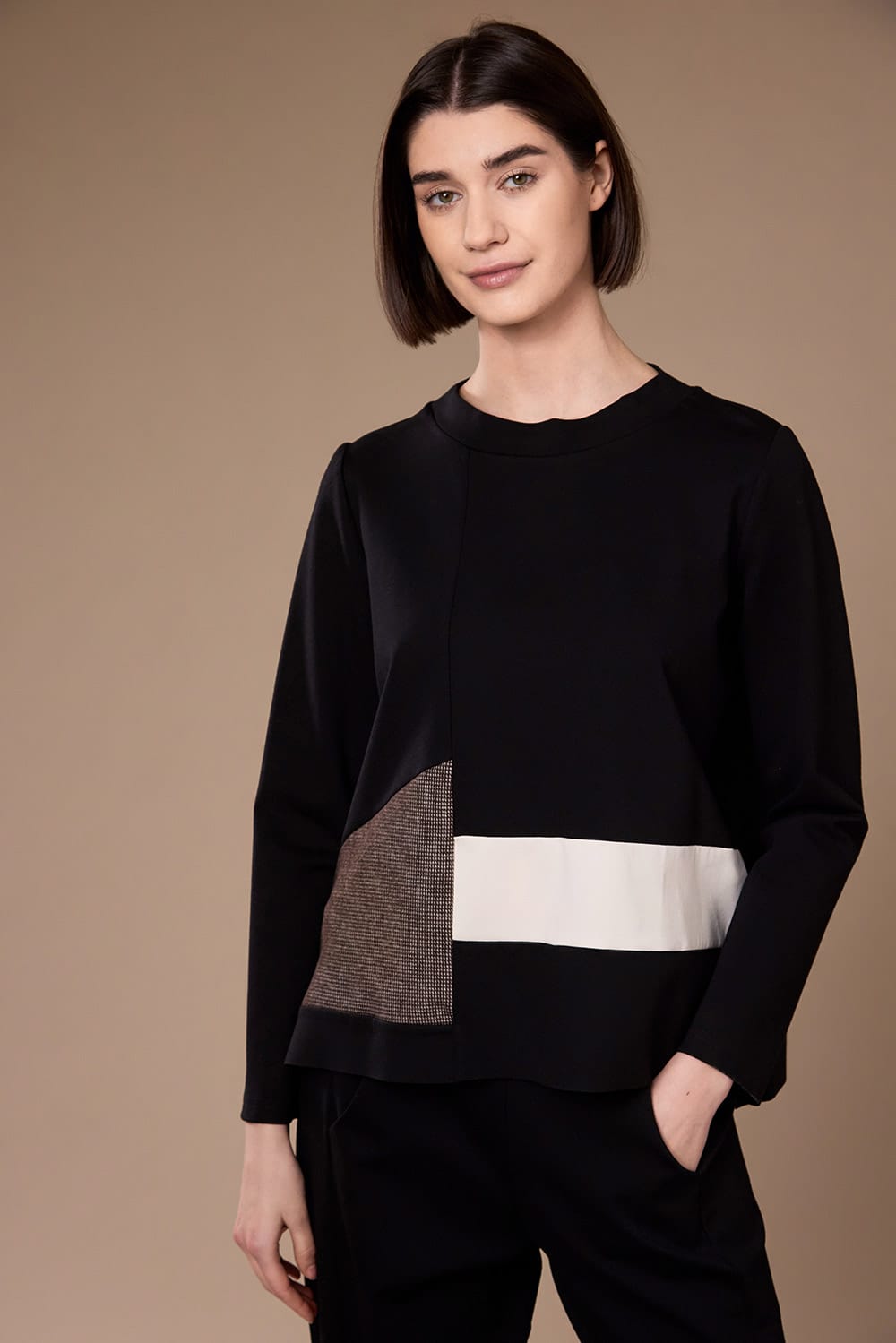 Peruzzi Applique Top