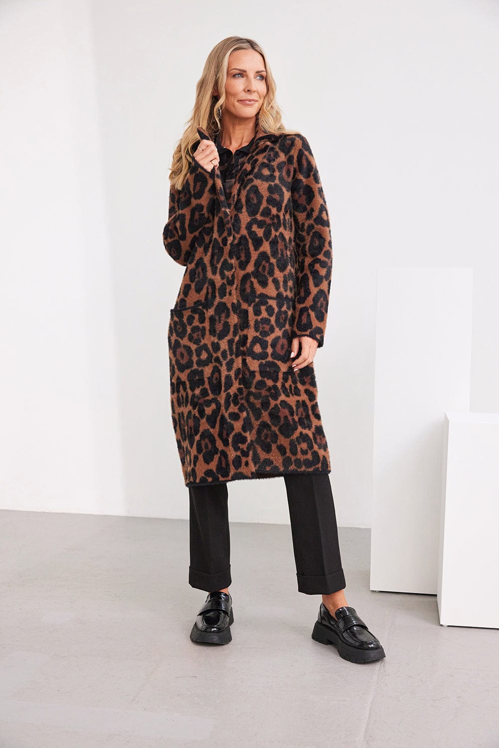 Kartner, Leopard Print Coatigan