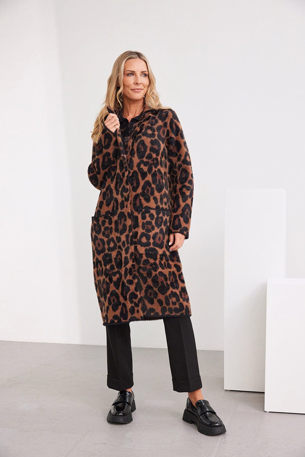 Kartner, Leopard Print Coatigan