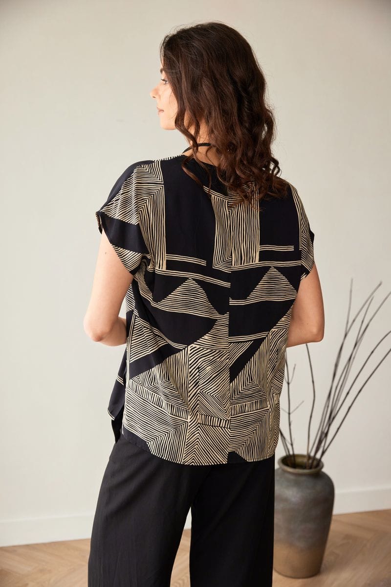 PERUZZI Geometric Top