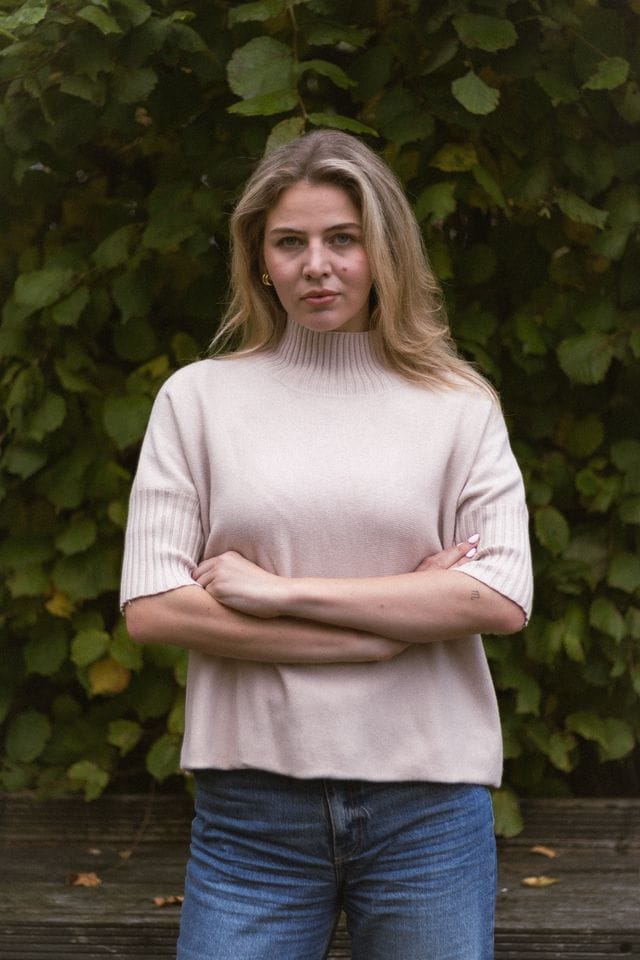 ART Ribbed High Neck Knit