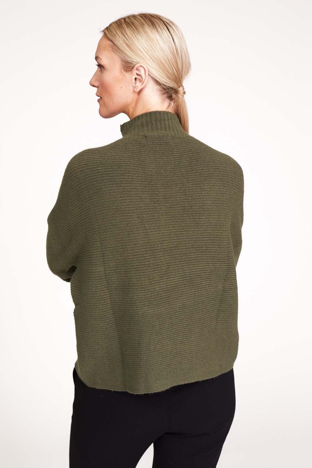 Cécile Wang Ribbed Turtle Knit