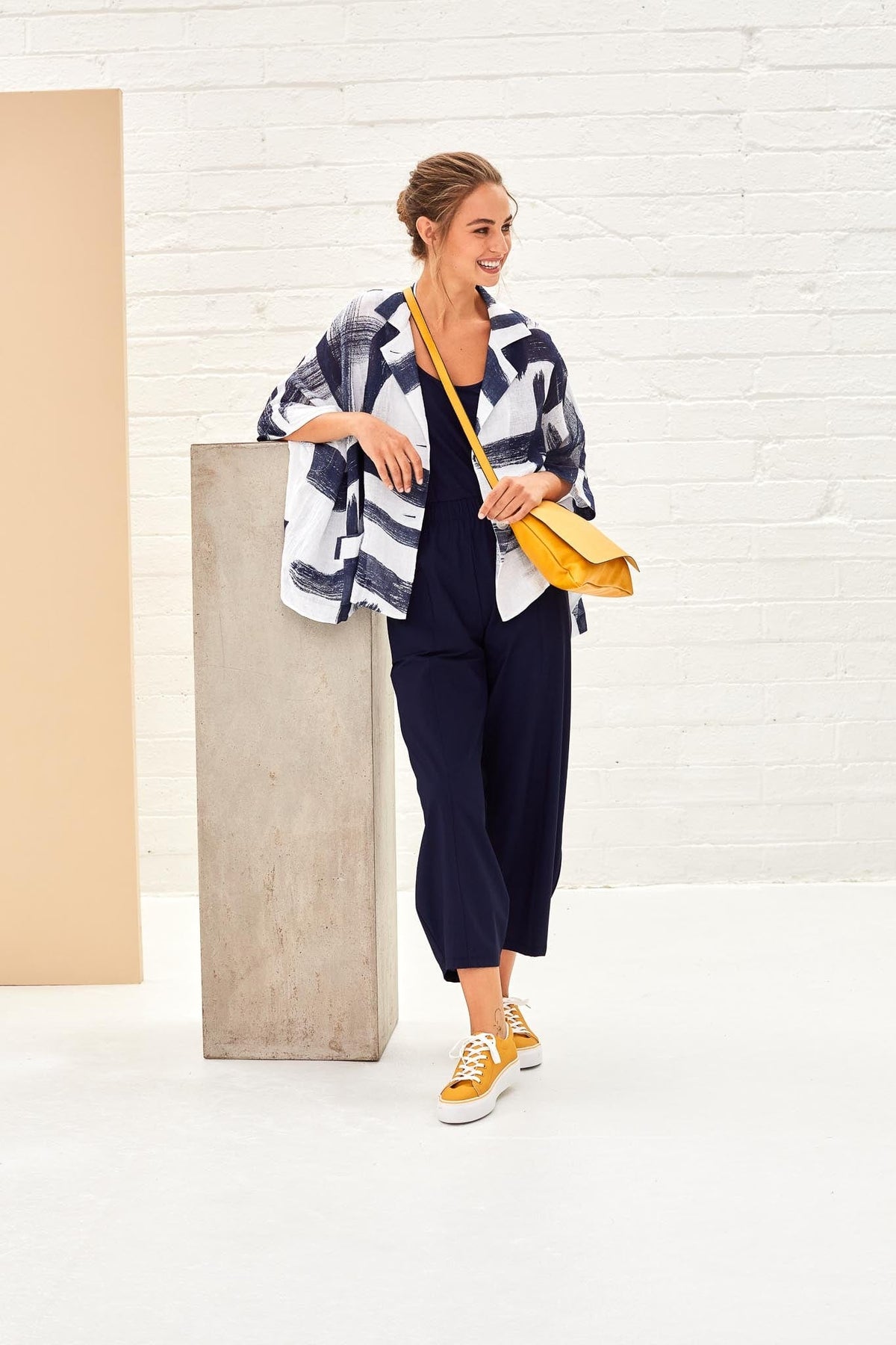 NAYA Wide Leg Seamed Trouser