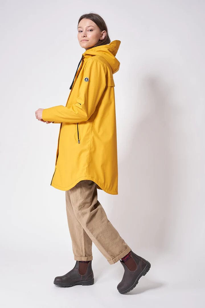 TANTÄ Round Hem Contrast Lined Raincoat